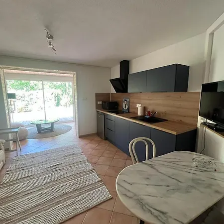 아파트 Et Les Abatilles