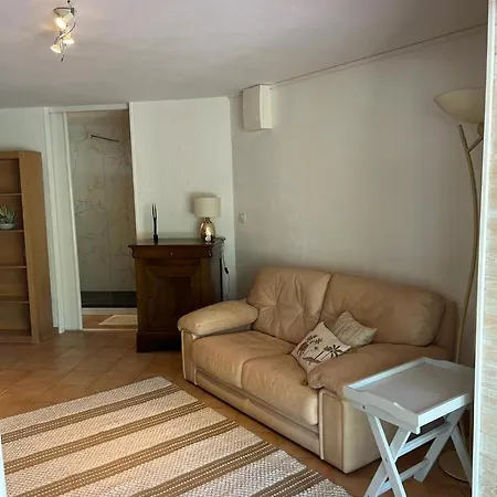 Et Les Abatilles آركاشو